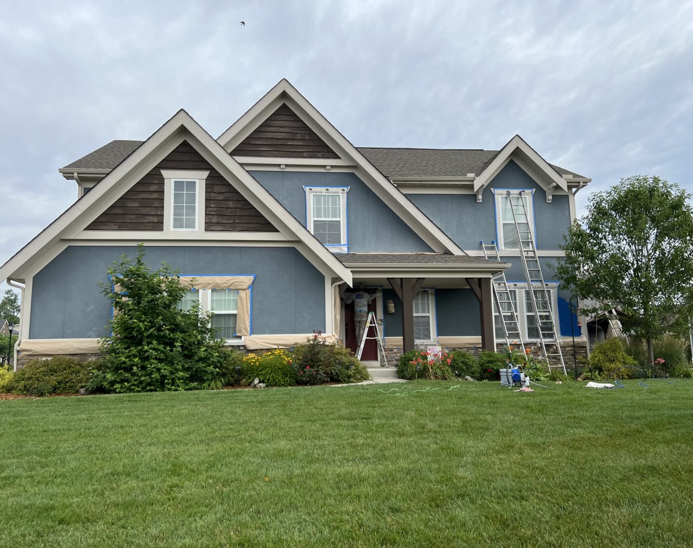 Interior painting experts transforming a room in Franklin County, OH